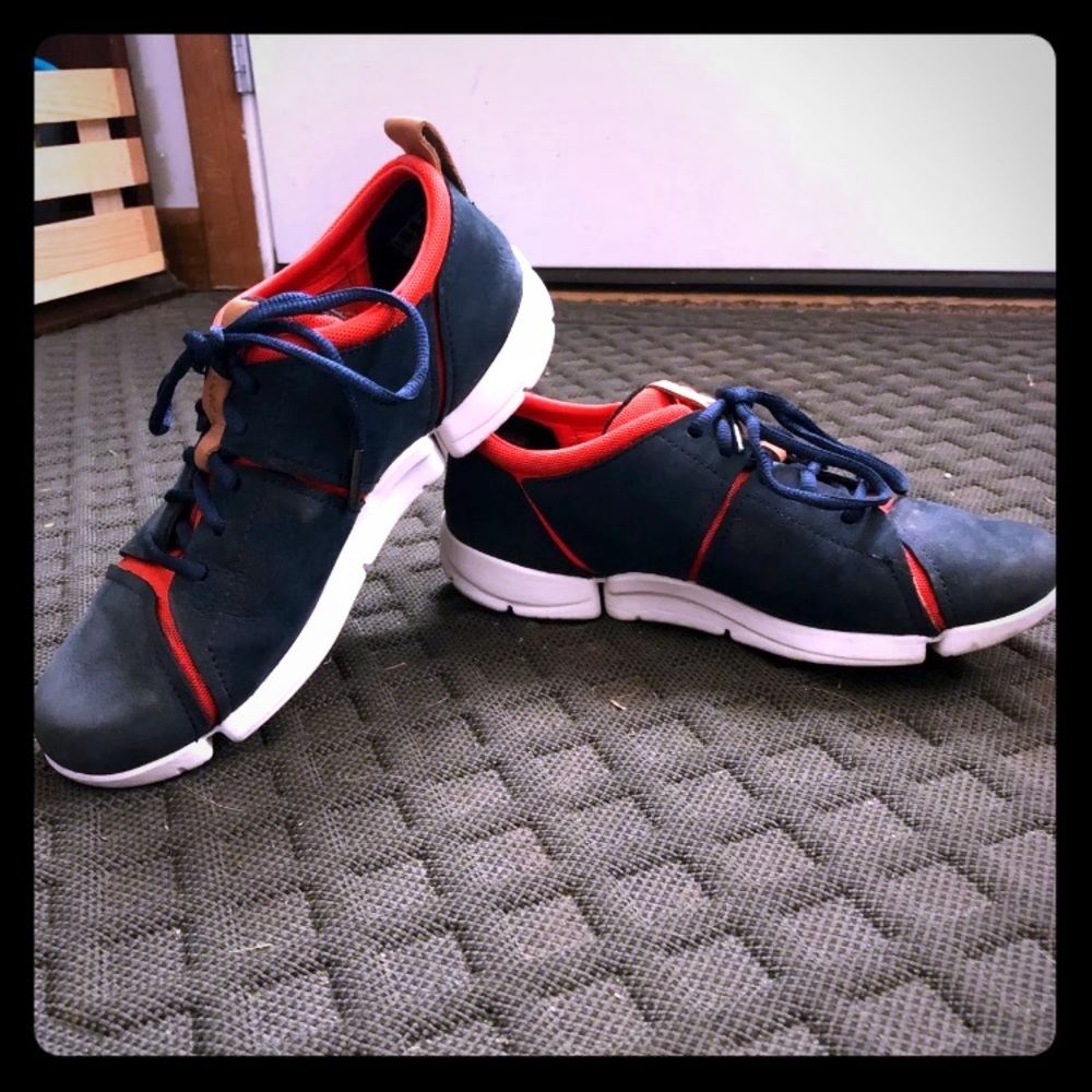 CLARKS Trigenic Sneakers